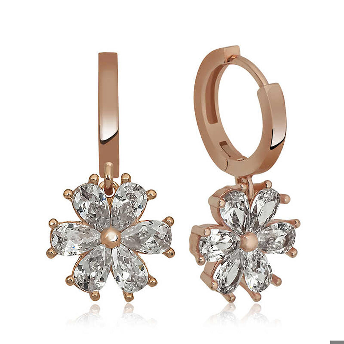 Gümüş Beyaz Çiçek Kadın Küpe