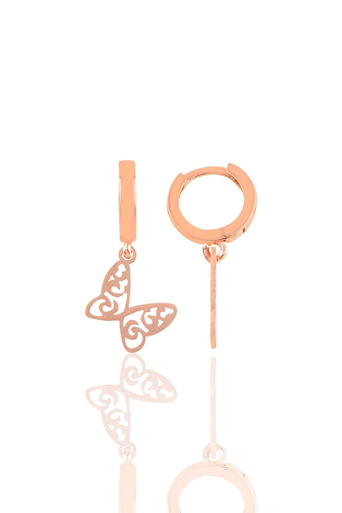 Gümüş desenli kelebek küpe