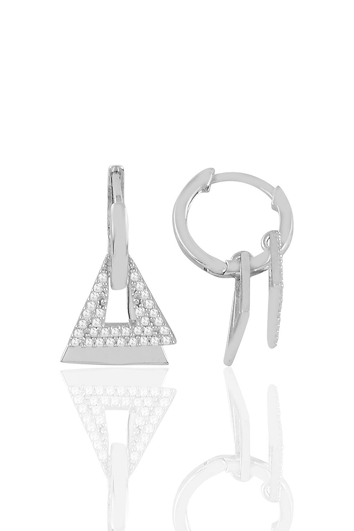 Gümüş rodyumlu zirkon taşlı piramit sallantılı halka küpe