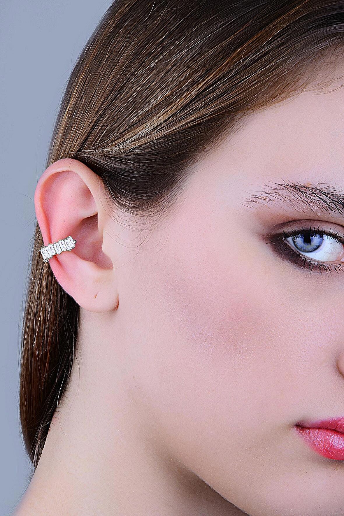 Gümüş rodyumlu baget kesim zirkon taşlı sıkıştırmalı kıkırdak küpe ear cuff