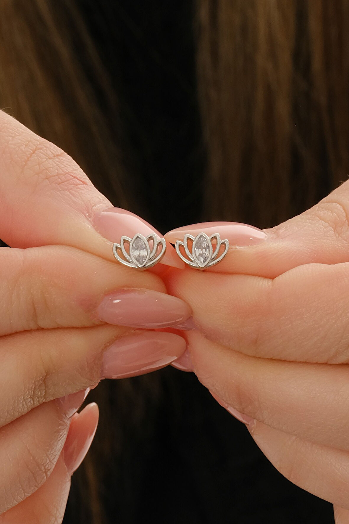 Gümüş rodyumlu markiz kesim zirkon taşlı lotus küpe SGTL12833RODAJ