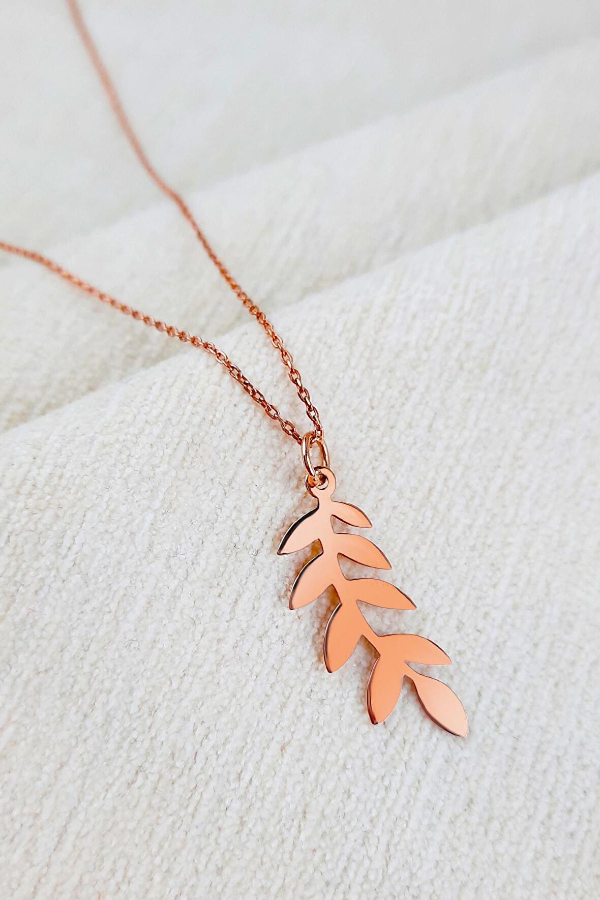 925 Ayar Gümüş Zeytindalı Kolye