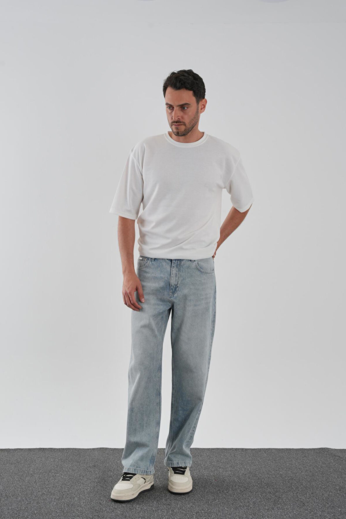 ALEXANDERGARDI BORU PAÇA JEAN