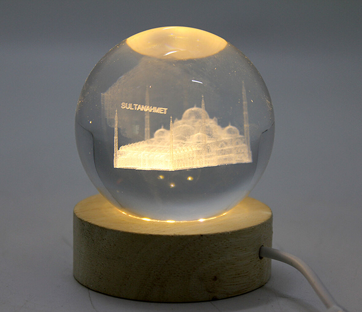 3d İstanbul Temalı Kristal Cam Küre Led Lamba Model 1