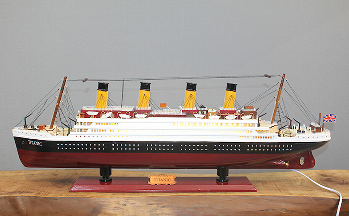 Ahşap Titanik Gemisi Ledli