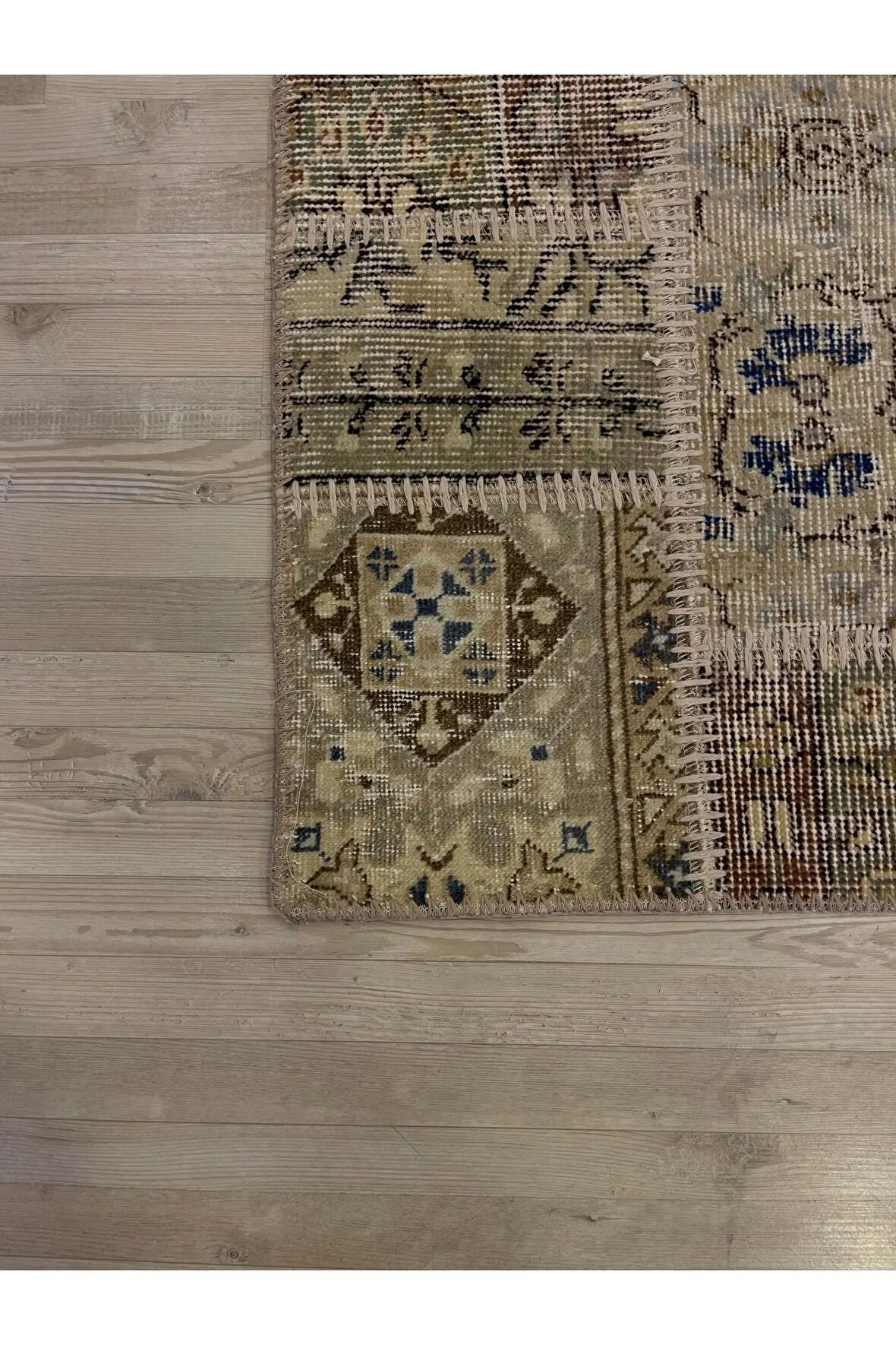 El Yapımı Patchwork Elegan Tasarım Halı 124x178 cm 4004
