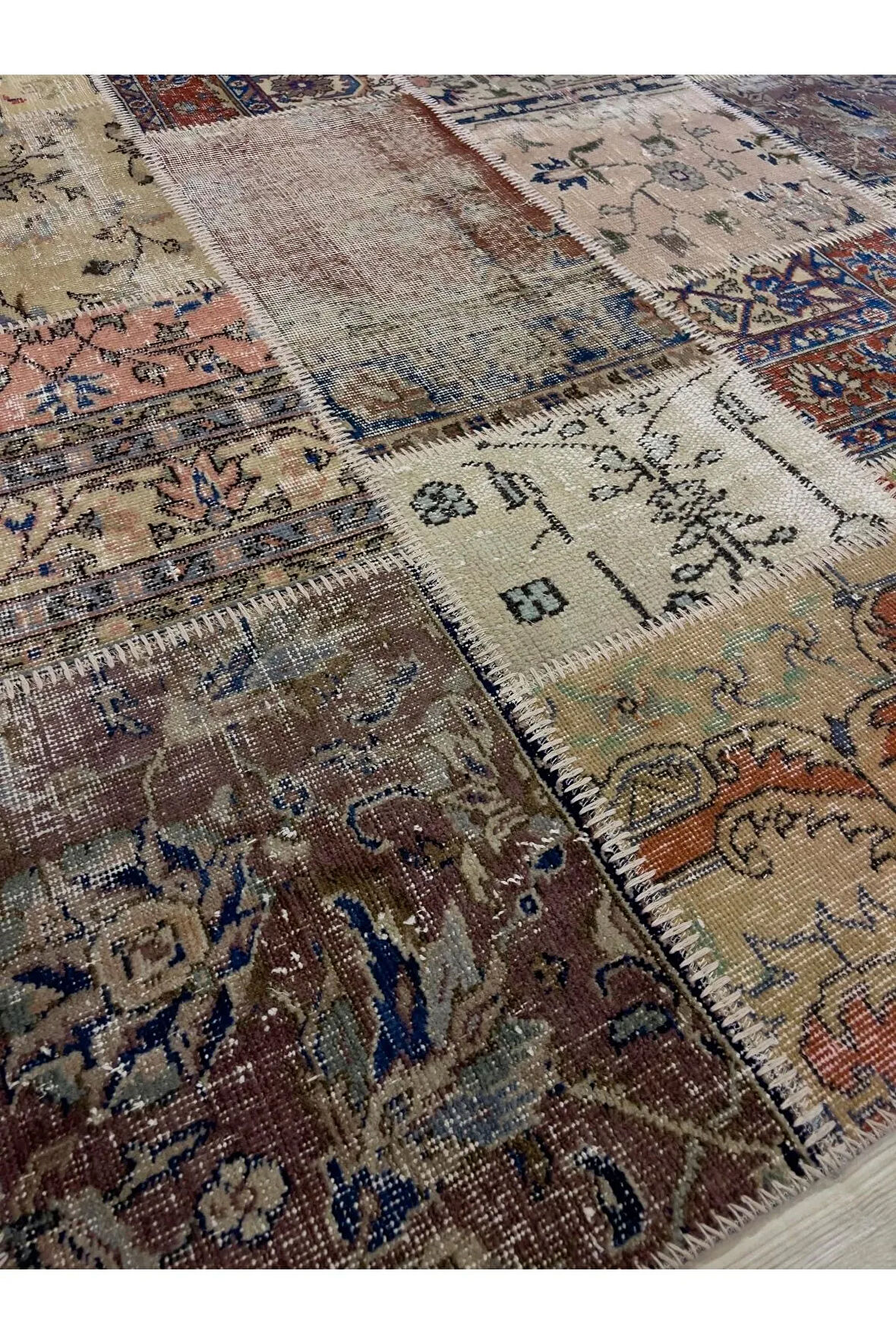 Eşsiz Güzelliğe Sahip Olan Özel Patchwork Halı 162x232 cm 4036