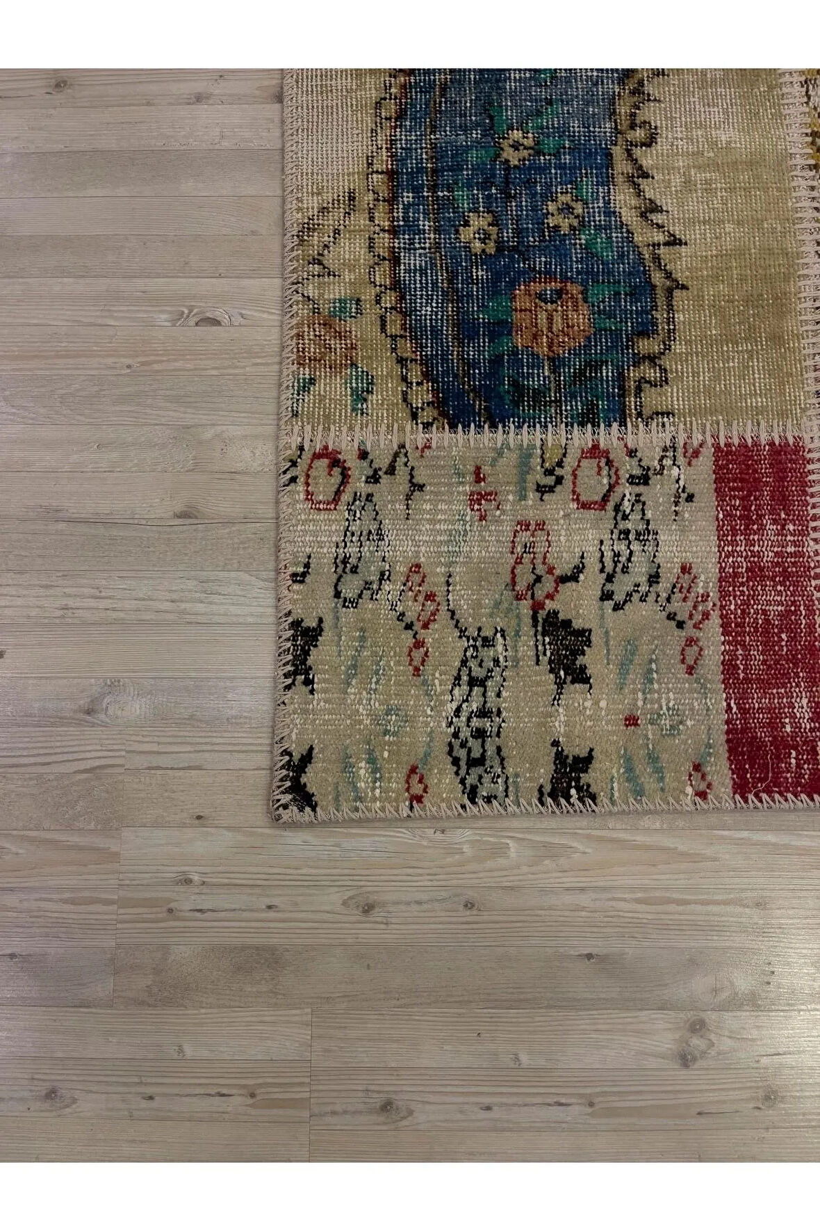 Eşsiz Güzelliğe Sahip Olan Özel Patchwork Halı  162x234 cm 4046