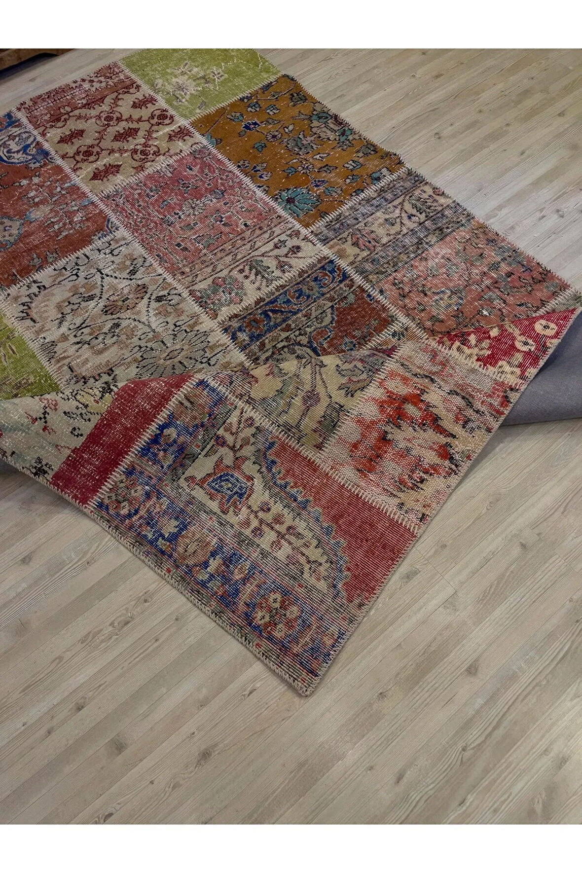 El Dokuma Eskitme Özel Patchwork Halı  163x235 cm 4057