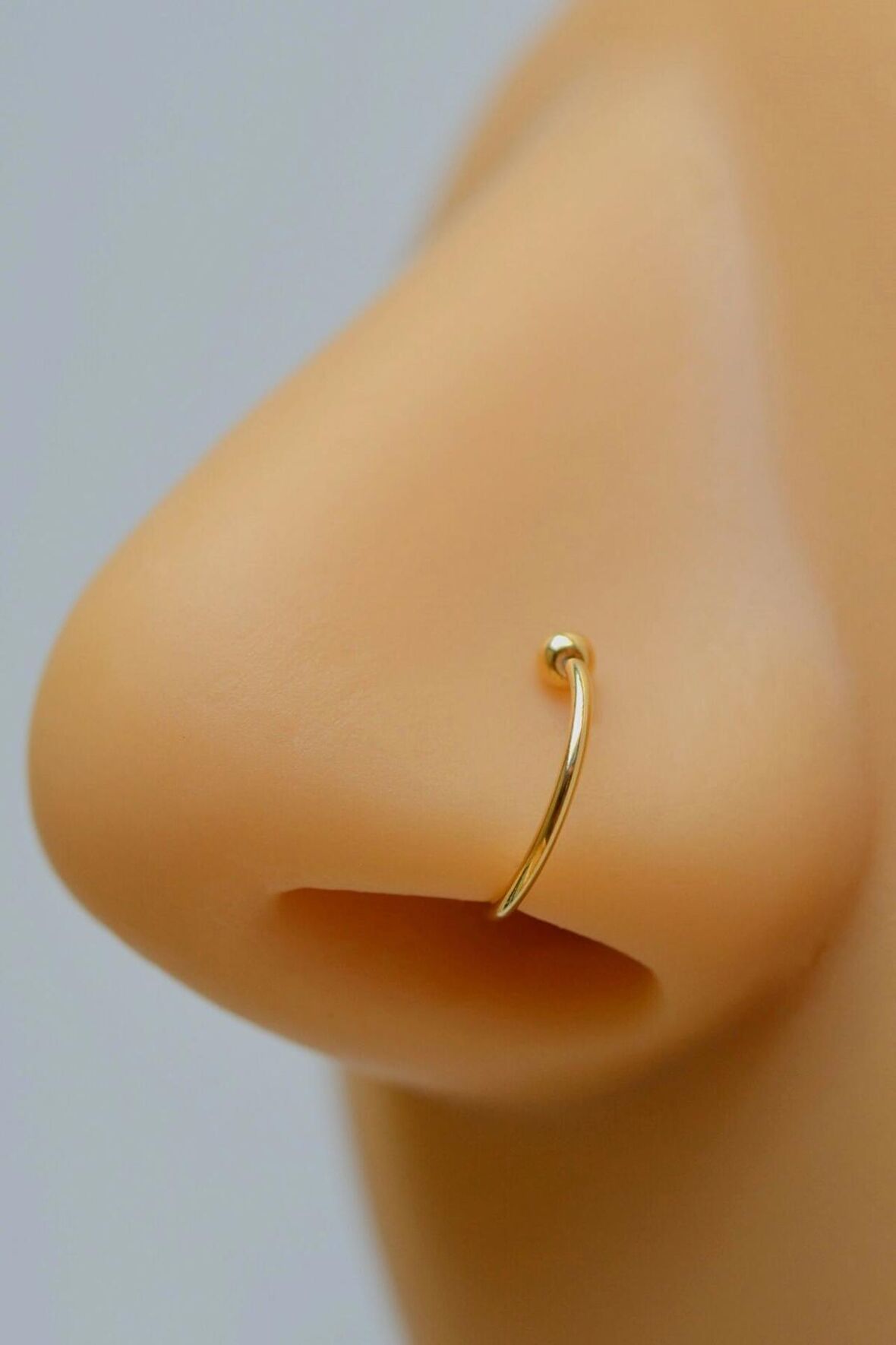 Gold Renkli Mini Topçuklu 10 mm Çelik Halka Hızma Burun Piercingi