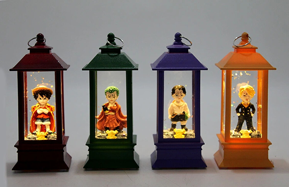 Anime One Piece Figürlü Işıklı Kar Küresi