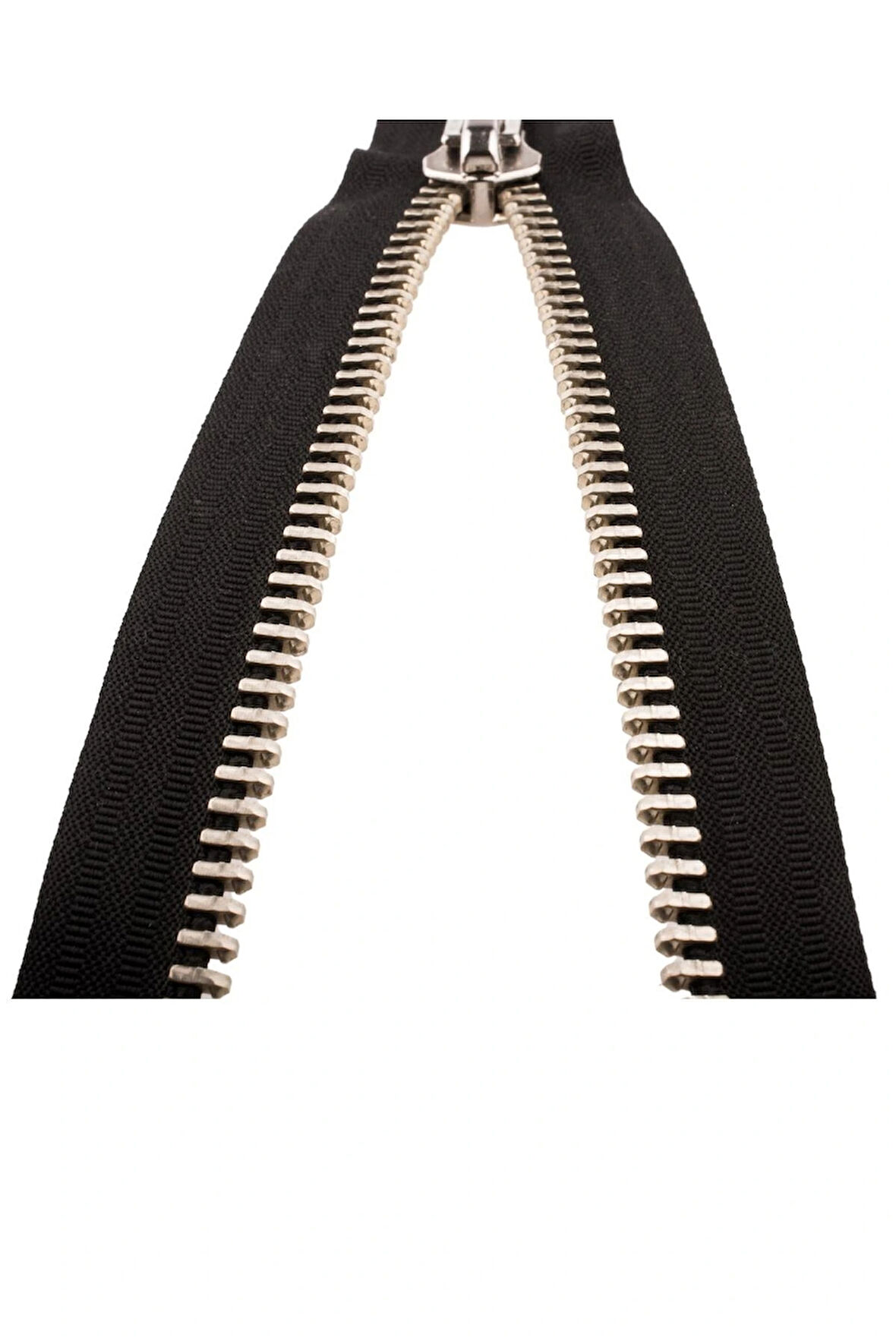 Demir Dişli Çanta Fermuarı En 3 Cm Siyah