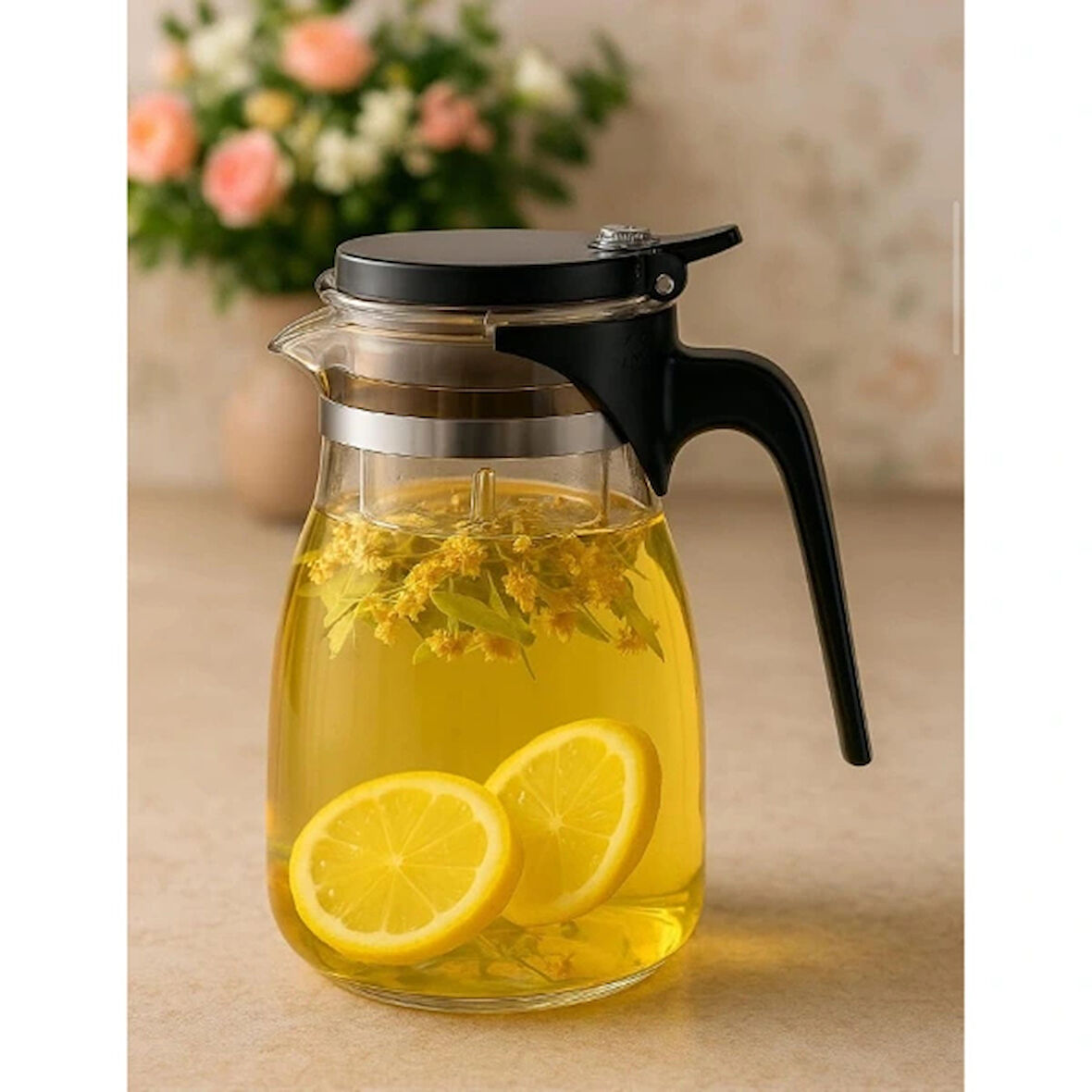 900 Ml Süzgeçli Cam Sürahi