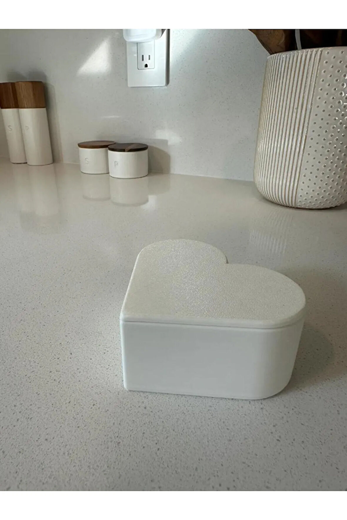 Just3dprintings Kalpli Saklama Kutusu