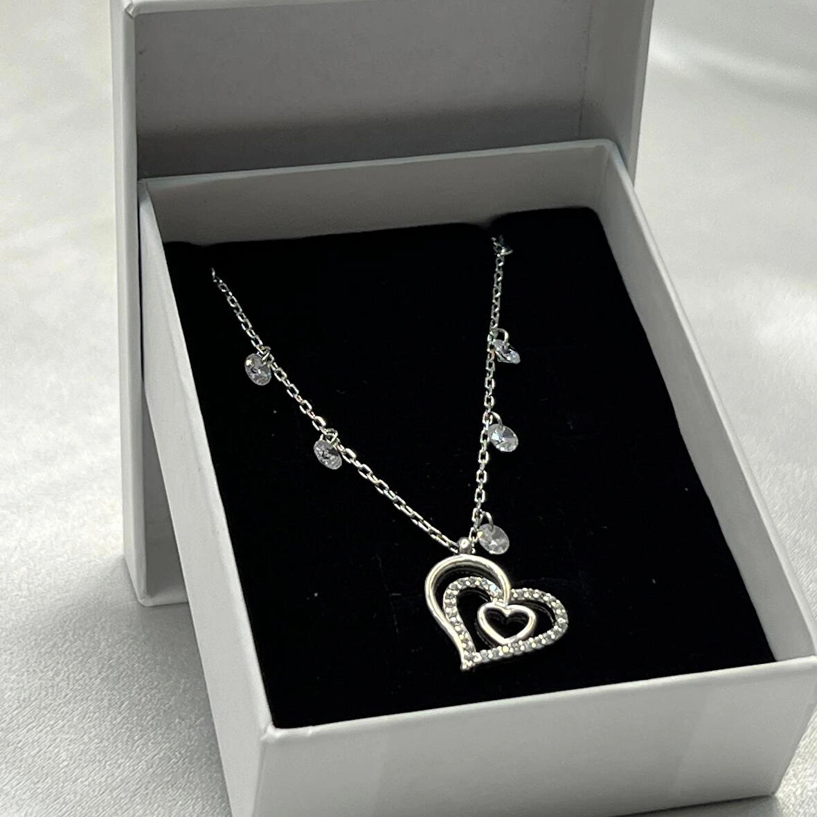 Kalp Kadın Kolyesi 925 Ayar Gümüş Rodyumlu Zirkon Taşlı
