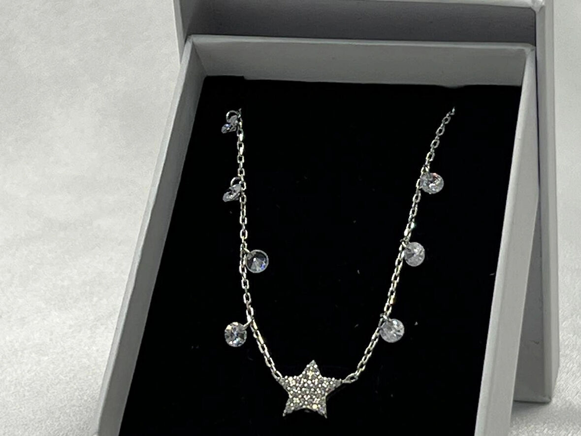 Taşlı Yıldız Kadın Kolyesi 925 Ayar Gümüş Rodyumlu Zirkon Taşlı