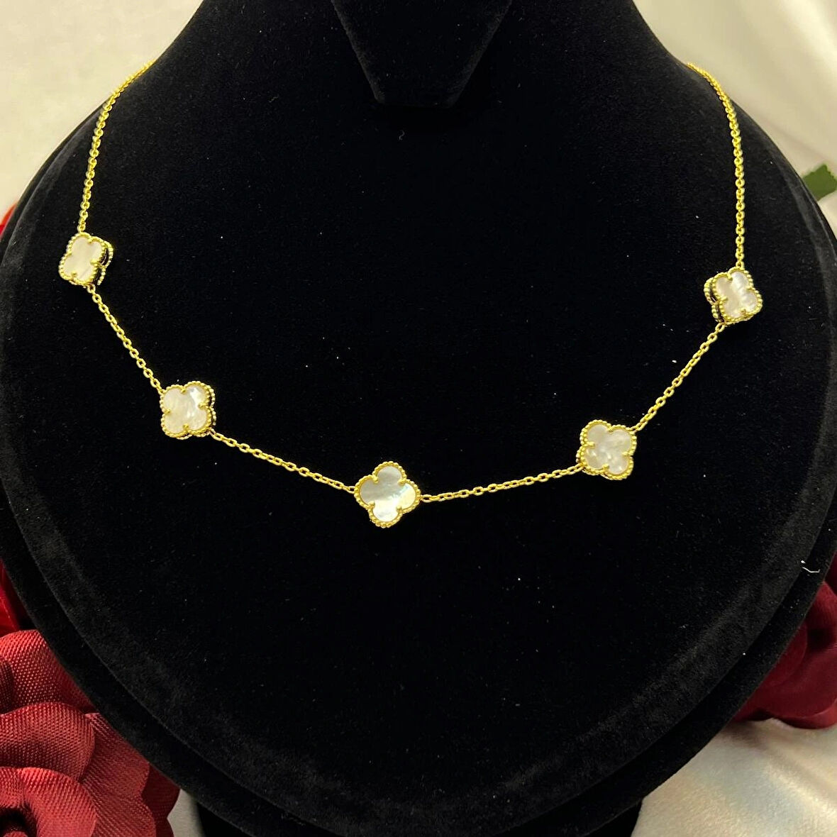 Van Cleef Yonca 5'li Beyaz Taşlı Kadın Kolyesi 925 Ayar Gümüş Altın Kaplama 10 mm