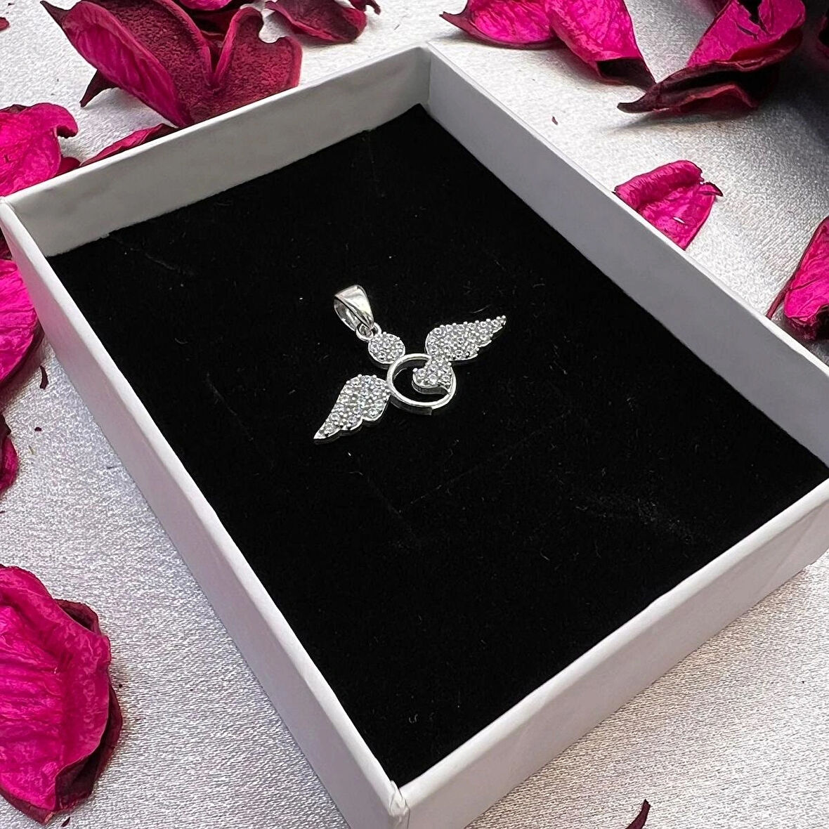 Kanatlı Ay Figürlü Kadın Kolye Ucu 925 Ayar Gümüş Zirkon Taşlı