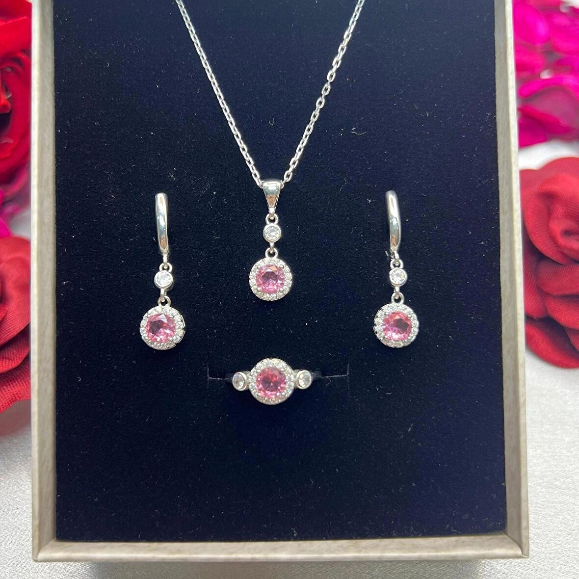 Pembe Yuvarlak Taşlı Kadın 3'lü Set 925 Ayar Gümüş Zirkon Taşlı