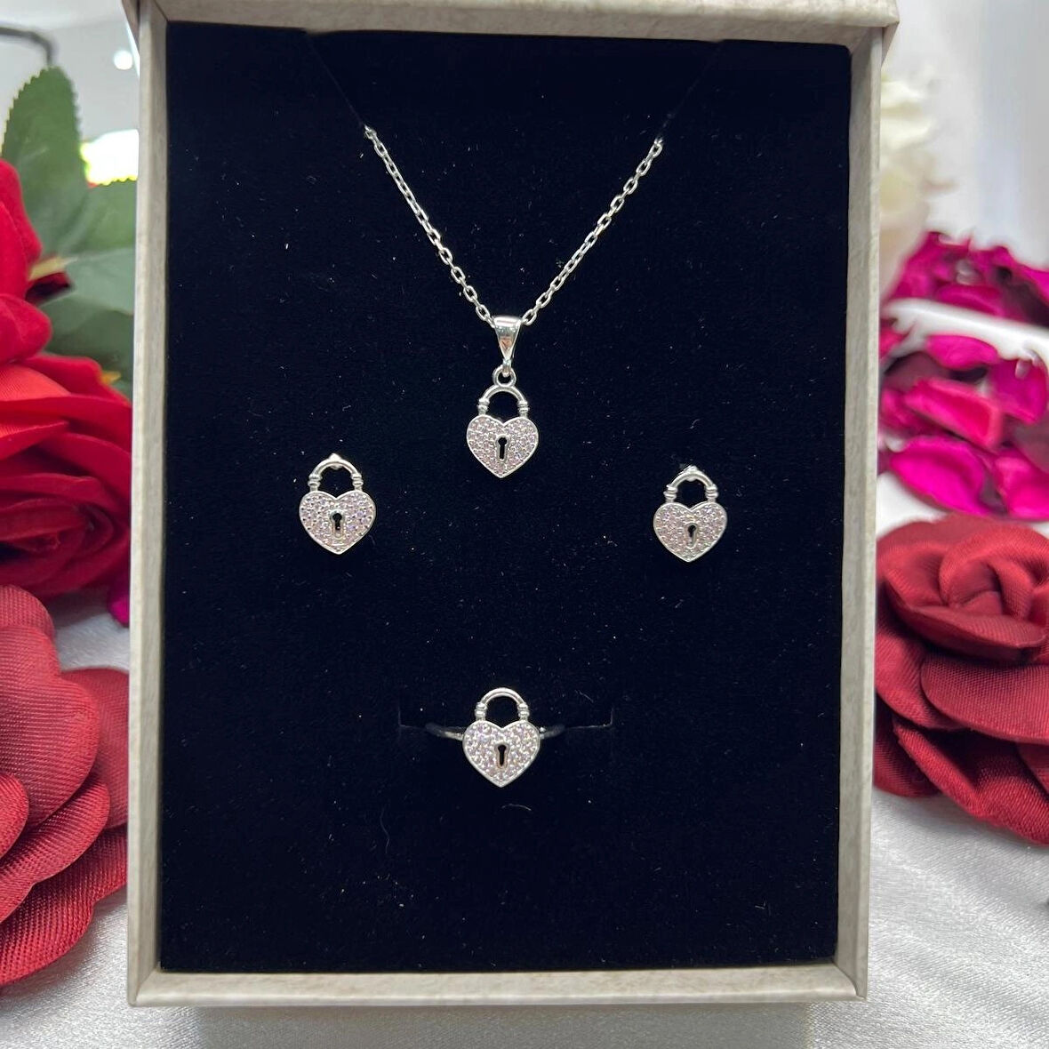Pembe Kalp Kilit Model Kadın 3'lü Set 925 Ayar Gümüş Zirkon Taşlı