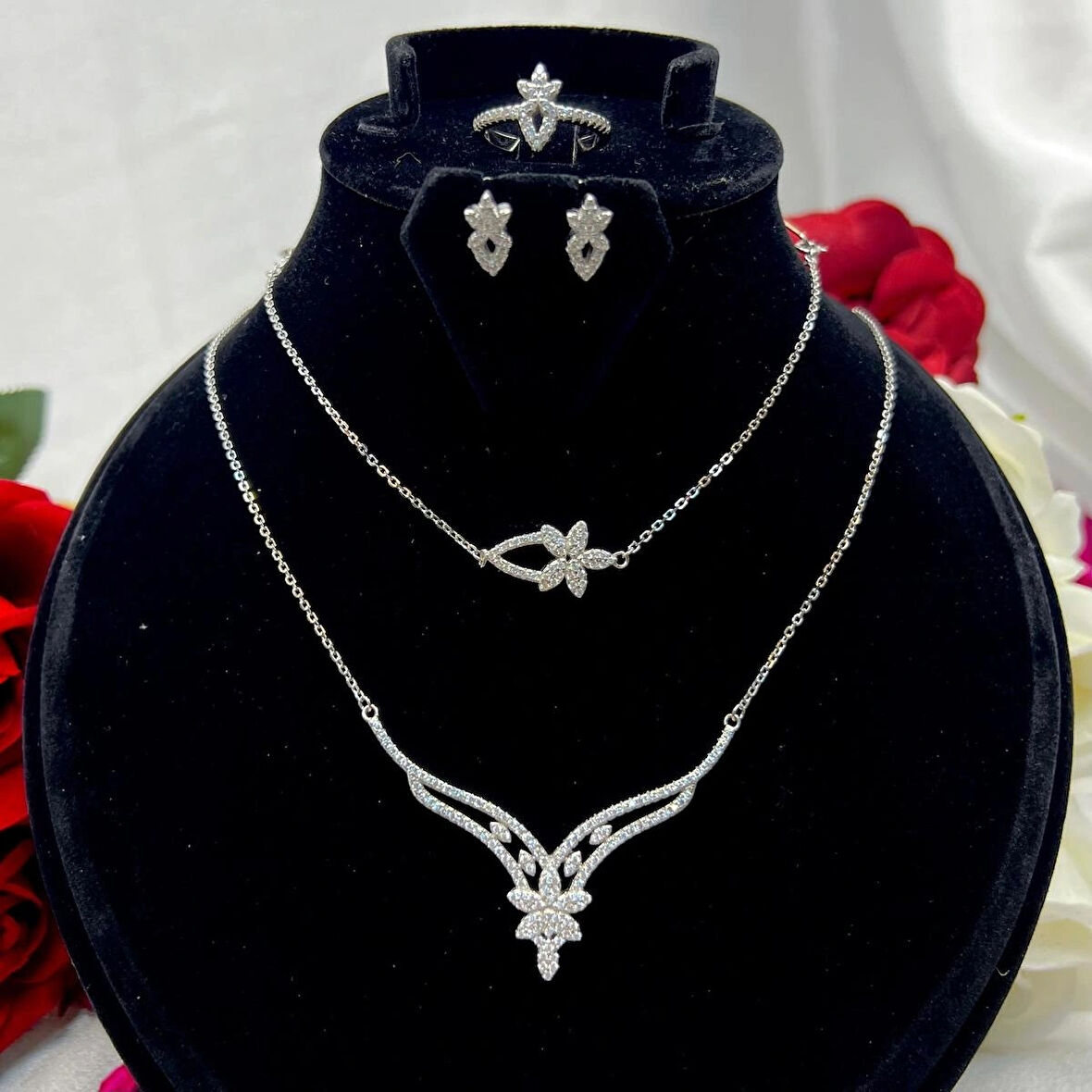 Kraliçe Tacı Modeli Gelin Nişan 4'lü Takı Seti 925 Ayar Gümüş Zirkon Taşlı