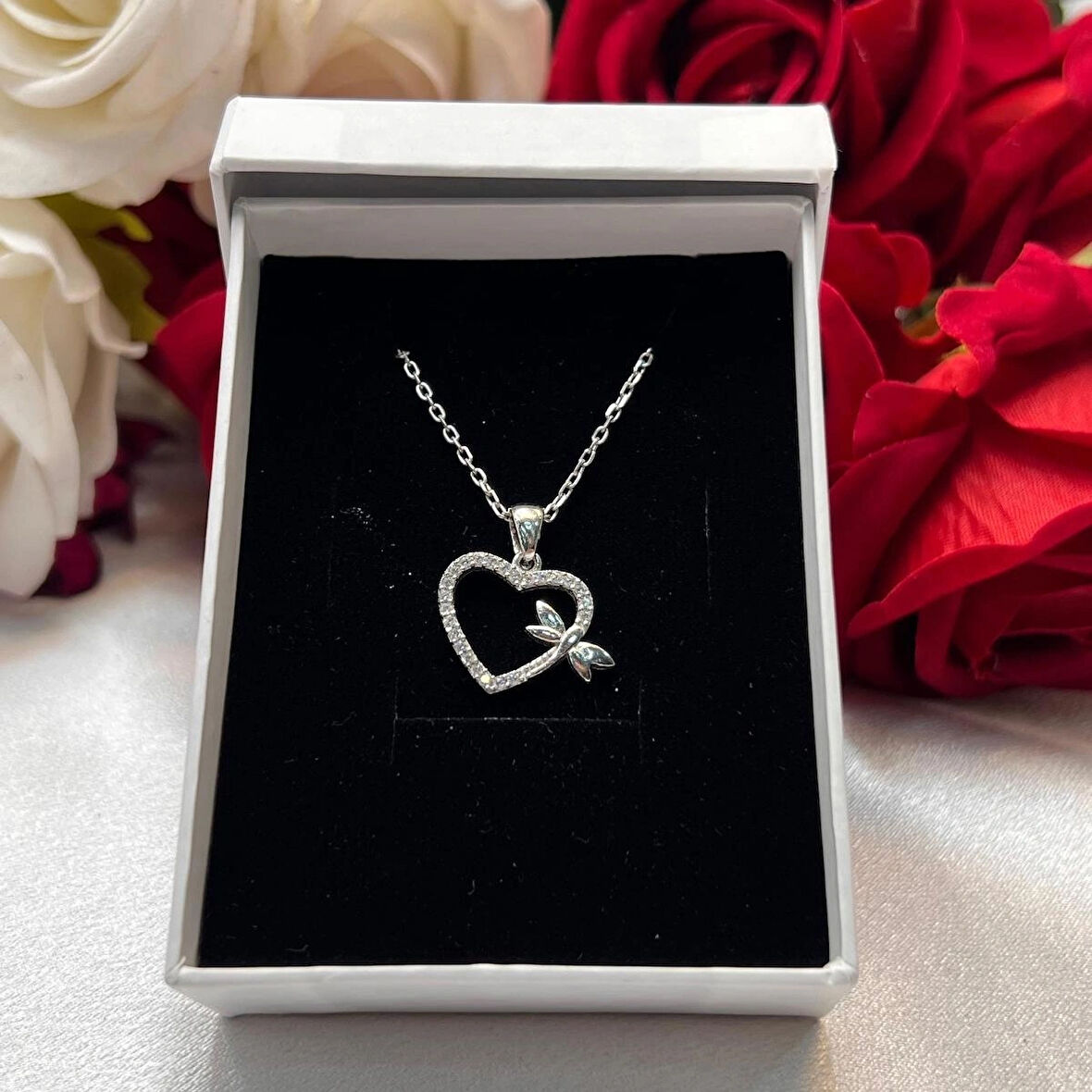 Kalp ve Yaprak Figürlü Kadın Kolye 925 Ayar Gümüş Zirkon Taşlı