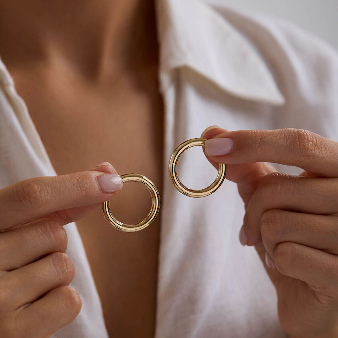 14K Altın Halka Küpe 3 mm 2.8 cm