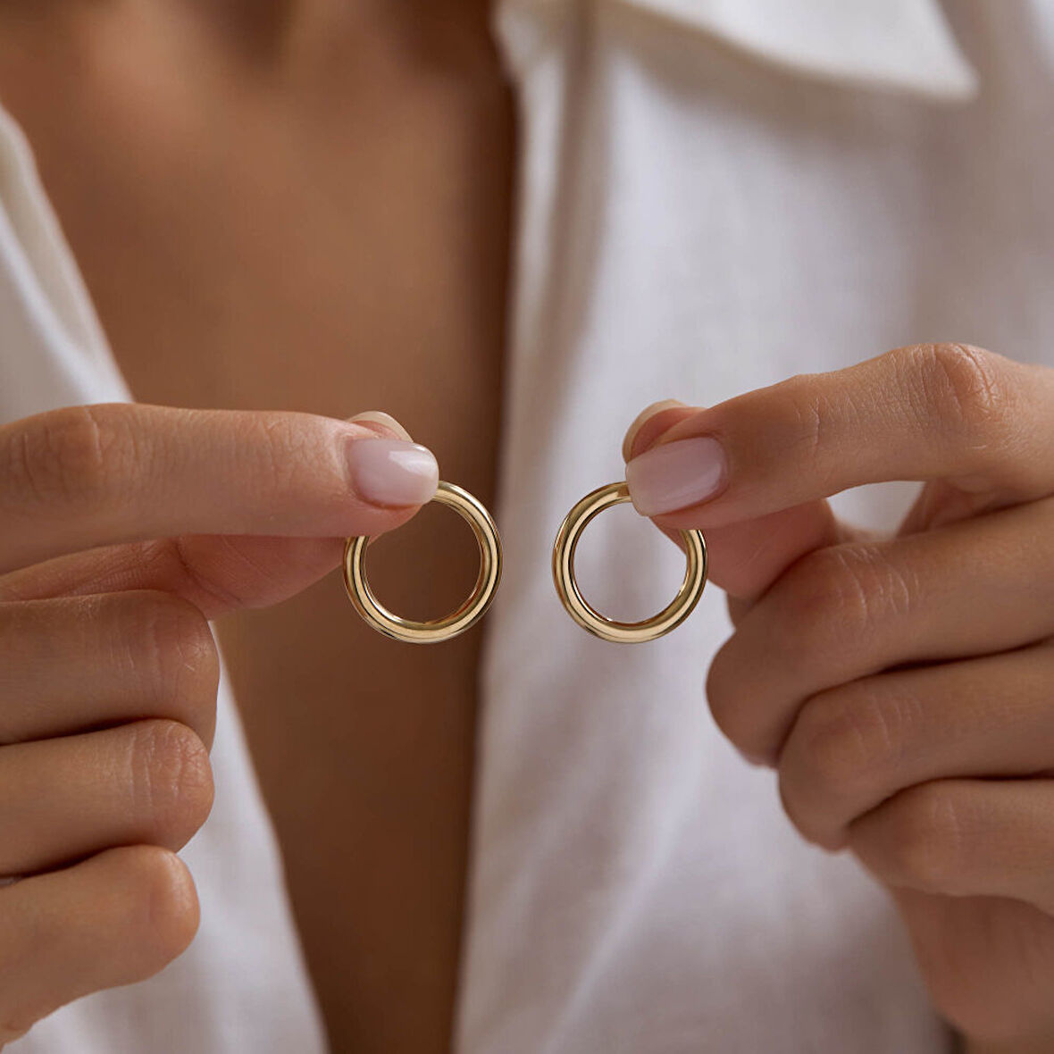 14K Altın Halka Küpe 2 mm 2.0 cm