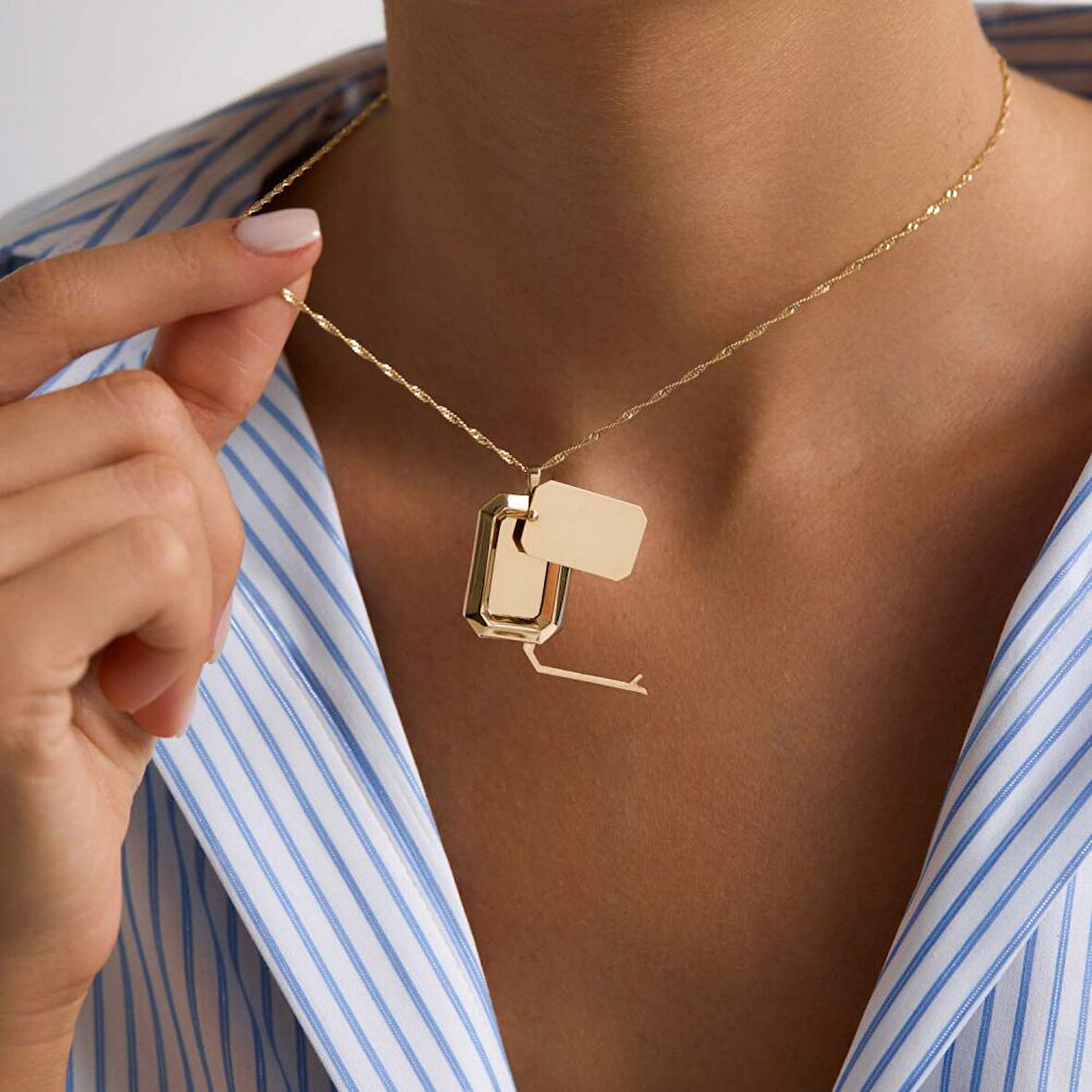 14 Ayar Altın Resimli Kolye Singapur Zincir 45 cm