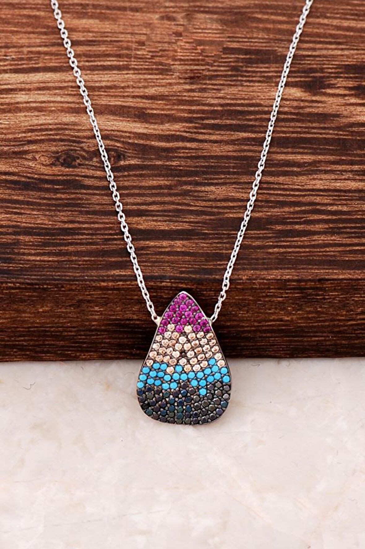 Su Damlası Tasarım Rodyumlu Gümüş Kolye 3089