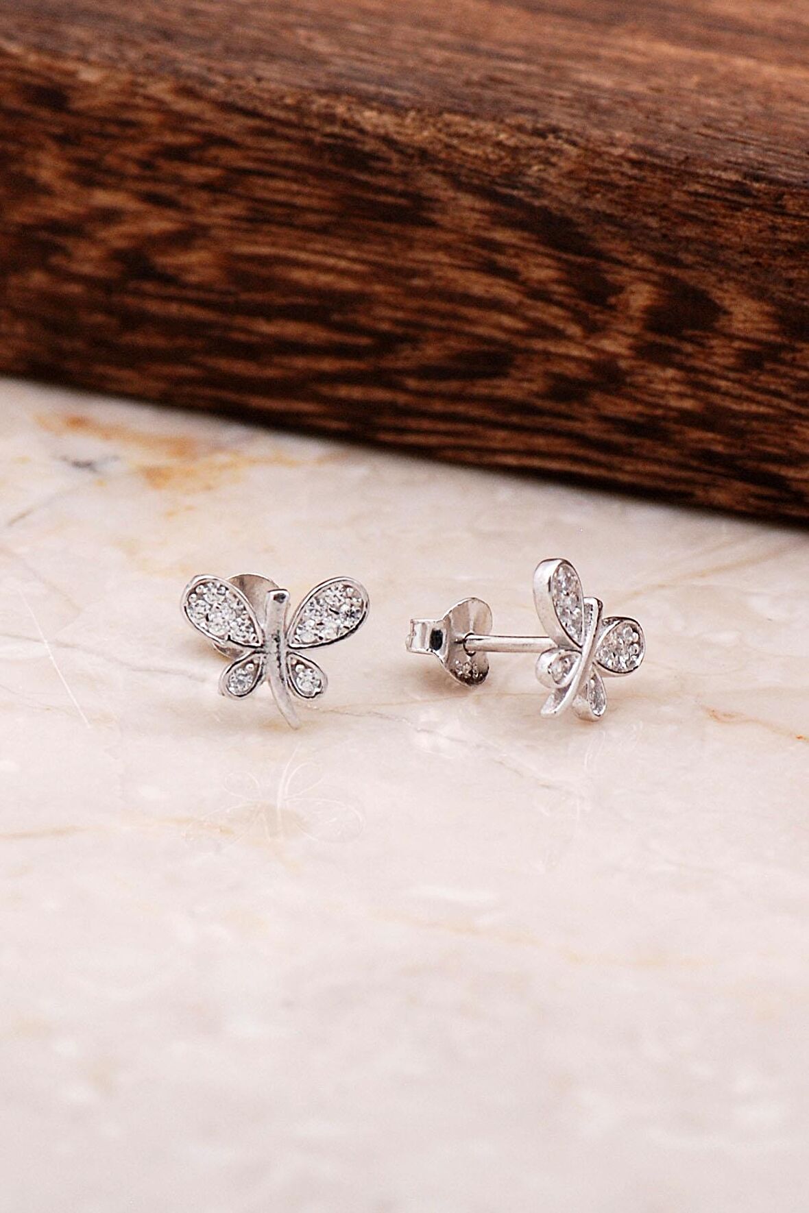 Kelebek Gümüş Küpe 4821