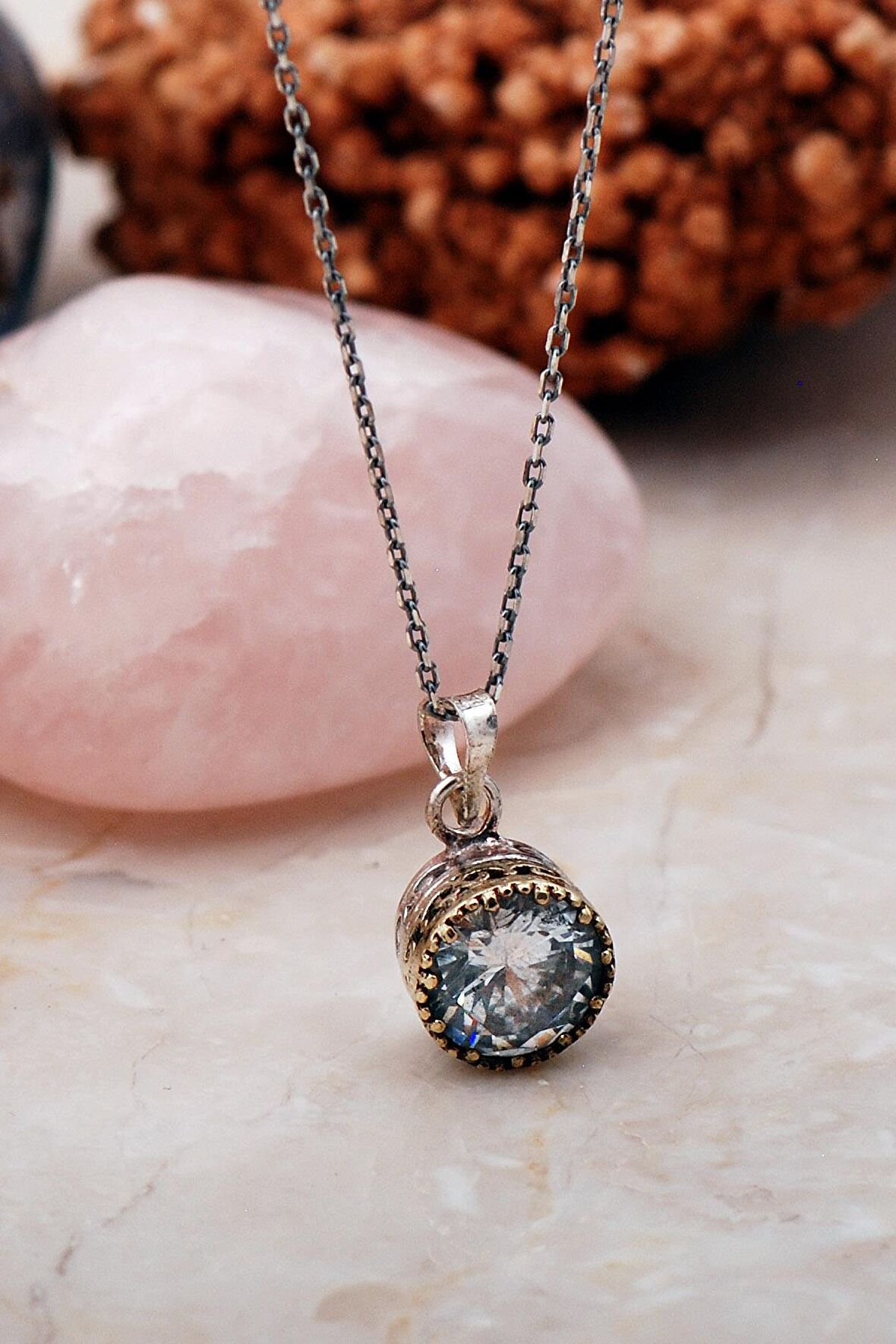 Kuvars Taşlı Elişi Gümüş Kolye 6811