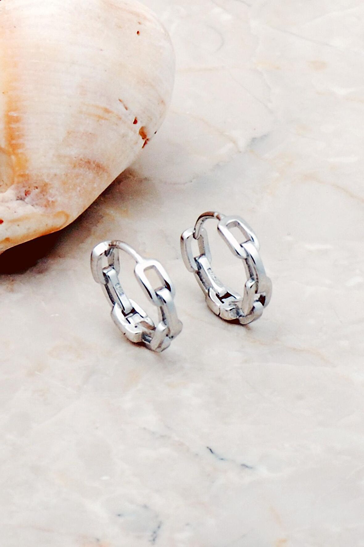 Gurmet 16 Mm Rodyumlu Gümüş Halka Küpe 5231