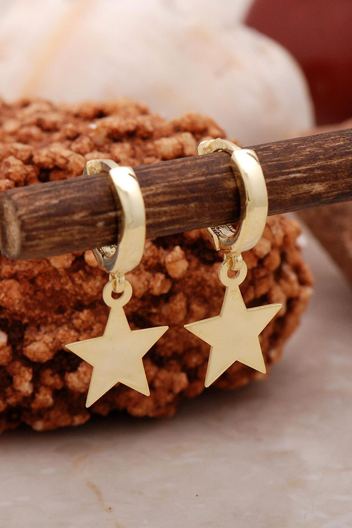 Yıldız Altın Yaldızlı Gümüş Küpe 5422