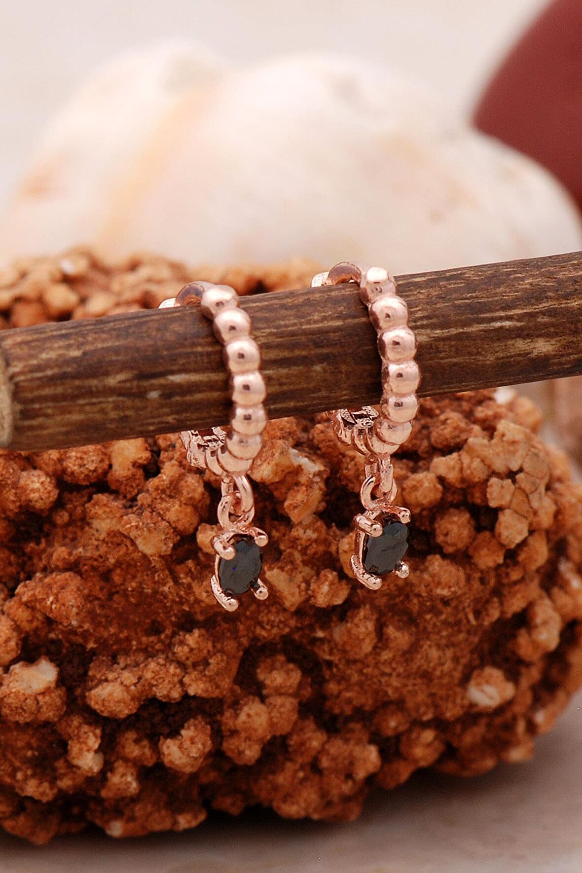 Oniks Tek Taş Rose Gümüş Küpe 5454