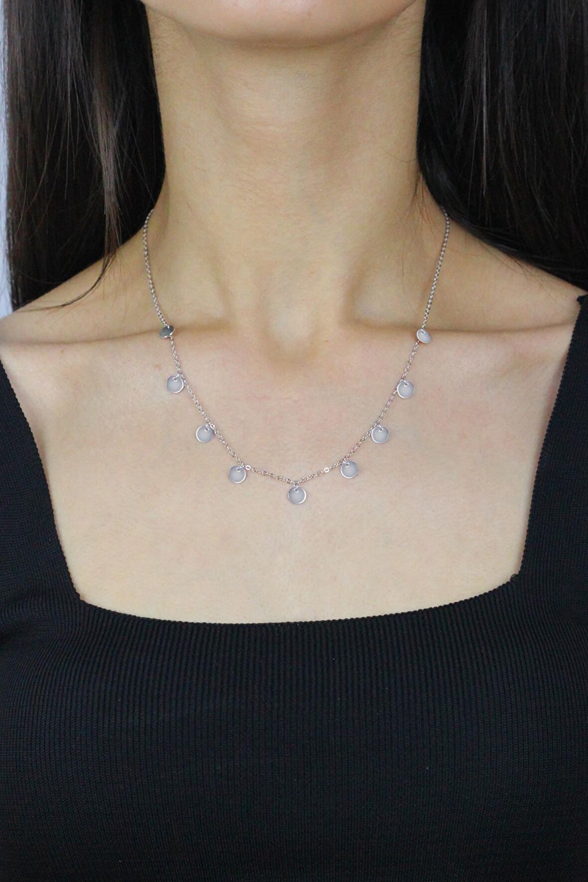 Pullu Rodyumlu Gümüş Kolye 7268