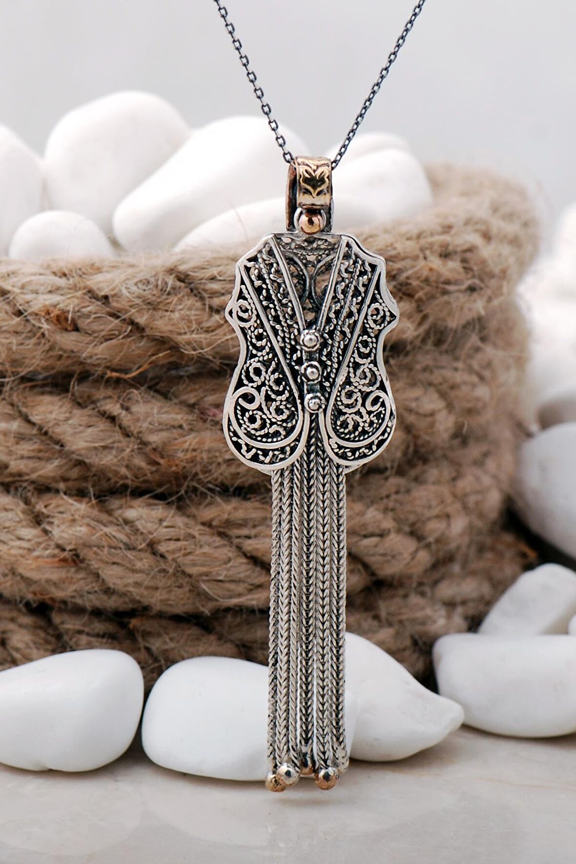 Püsküllü Kaftan Telkari Elişi Gümüş Kolye 7458