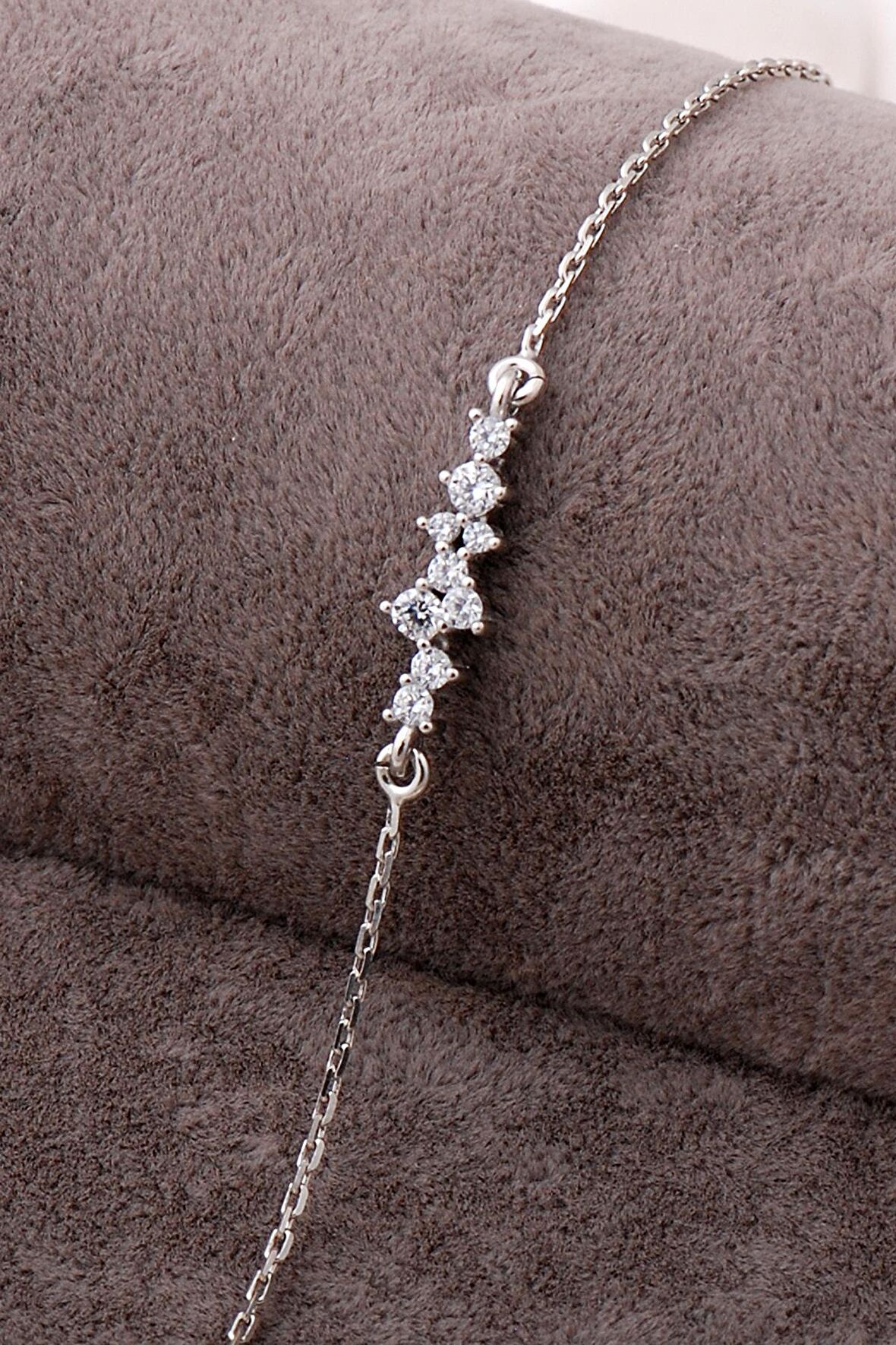 Lady Rodyumlu Sıra Taşlı Gümüş Bileklik 3969