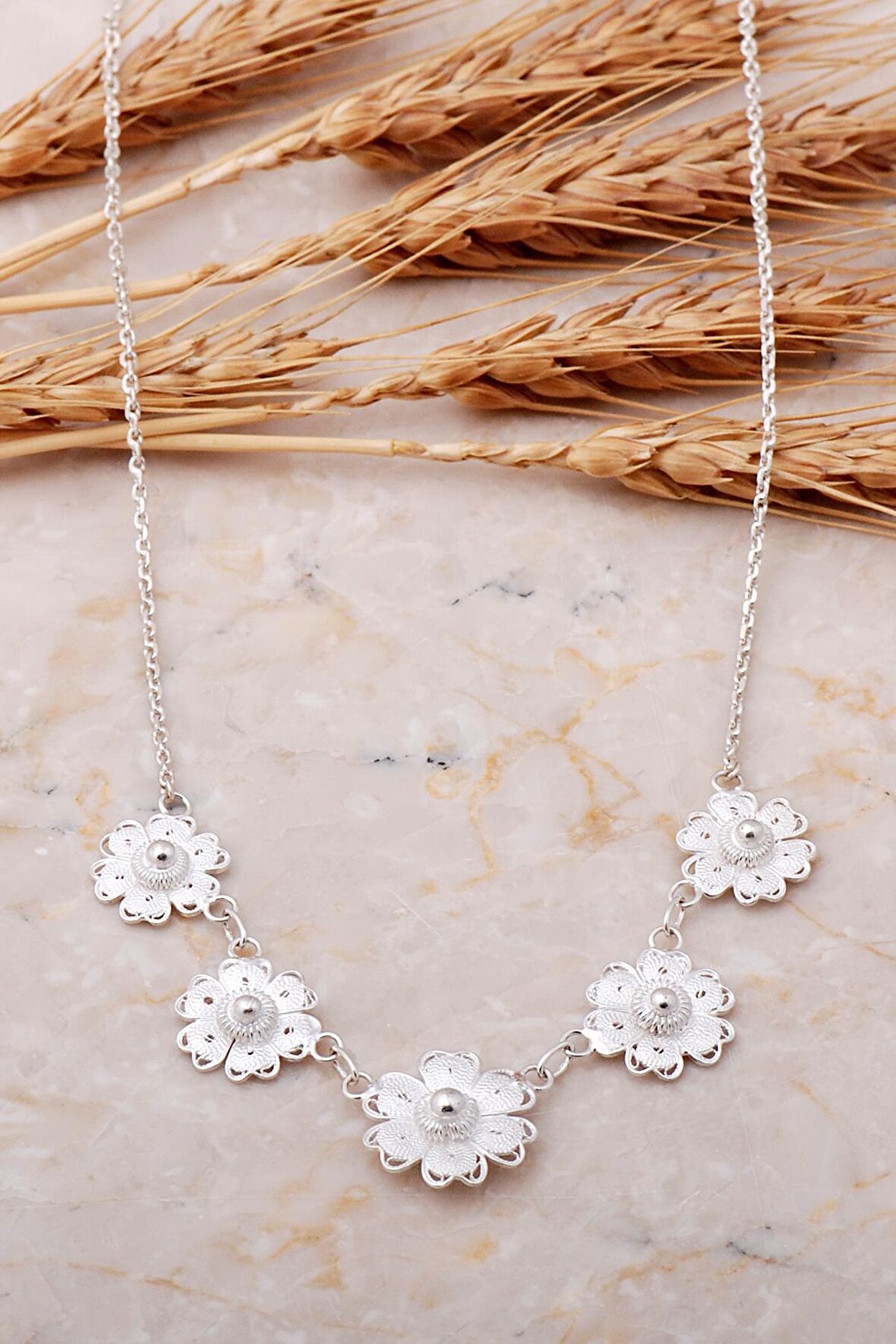 Telkari İşlemeli Elişi Gümüş Kolye 7673