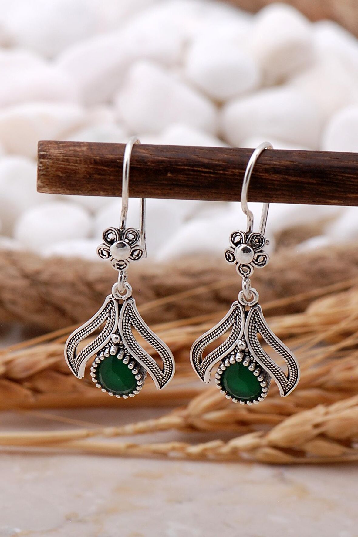 Kök Zümrüt Taşlı Yaprak Telkari Elişi Gümüş Küpe 5773