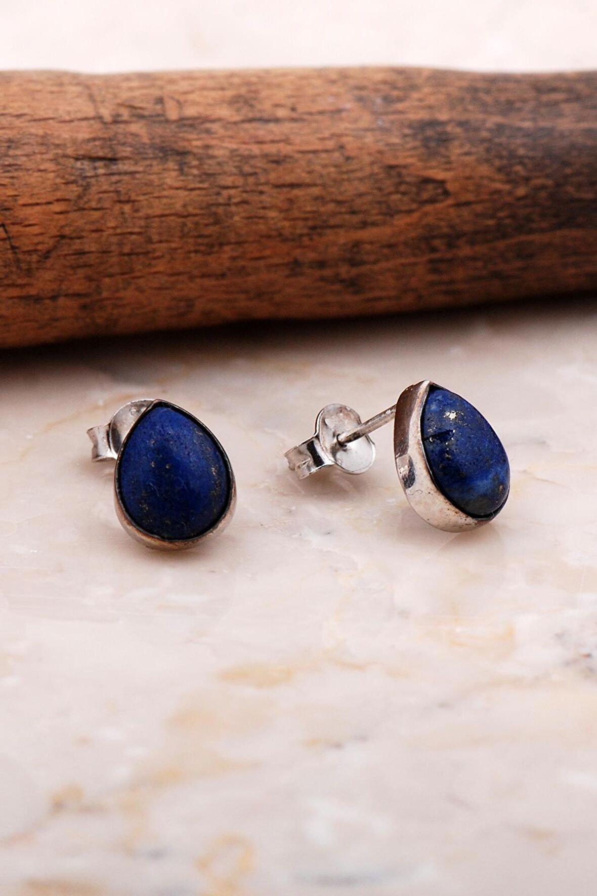 Doğal Lapis Lazuli Taşlı Damla Mini Rodyumlu Gümüş Küpe 5829