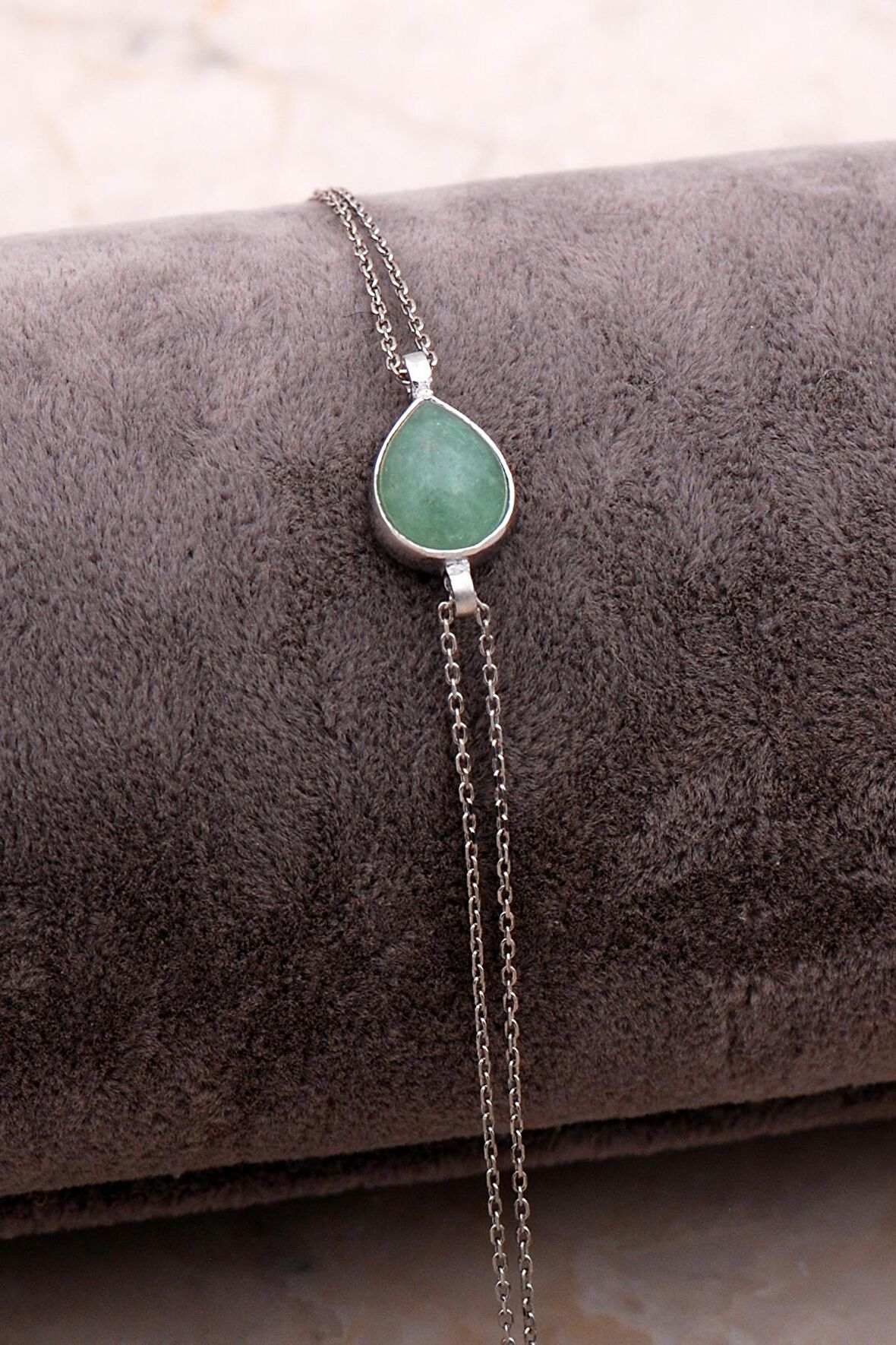 Doğal Prehnit Taşlı Damla Mini Rodyumlu Gümüş Bileklik 4132