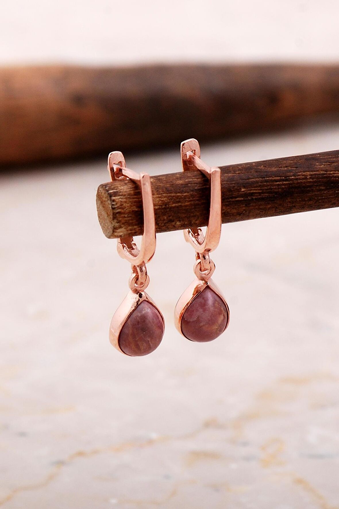 Doğal Rodonit Taşlı Damla Mini Rose Gümüş Küpe 5857