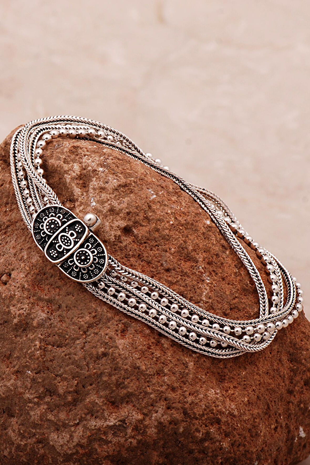 Anadolu Motifli Hasır Elişi Oksitli Tasarım Gümüş Bileklik 4310