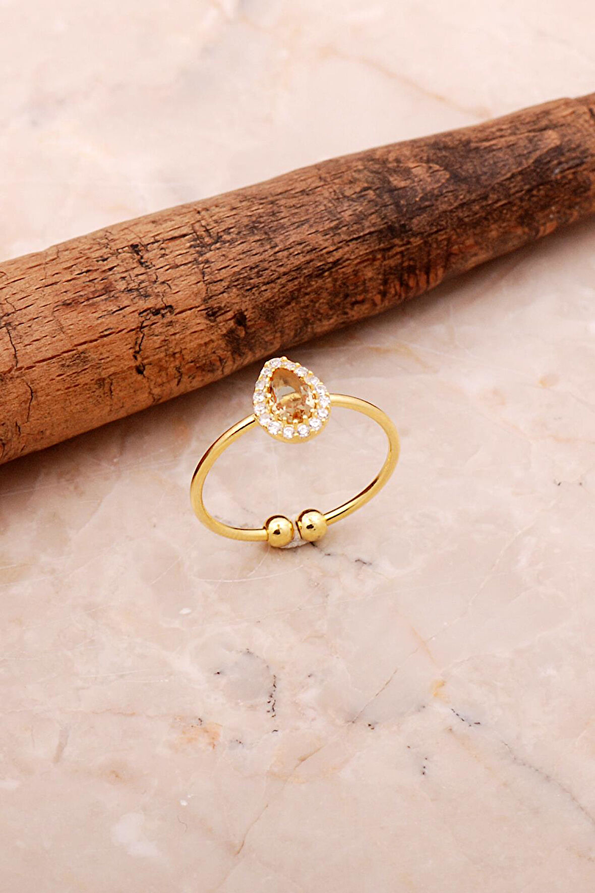 Renk Değiştiren Sultan Taşlı Damla Mini Altın Kaplama Gümüş Yüzük 3733