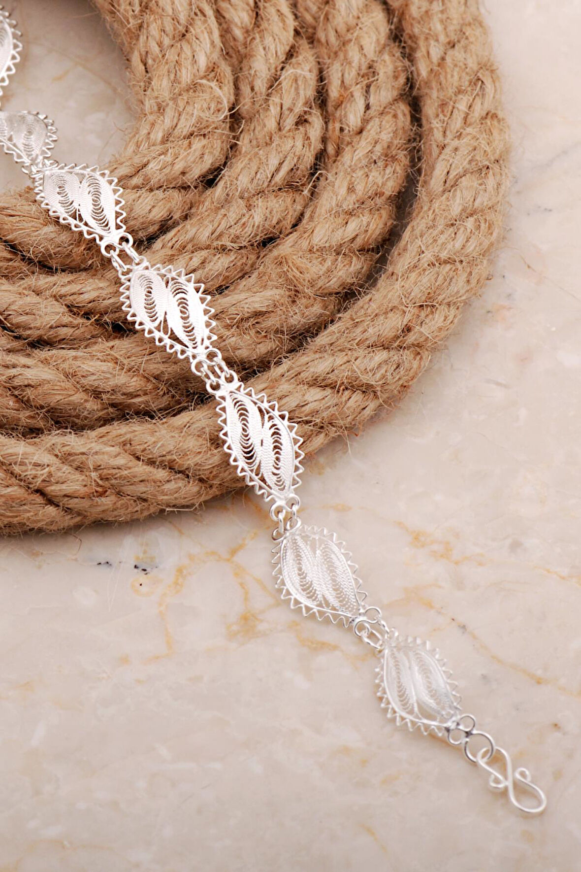 Midyat Telkari Sanatı İşlemeli Elişi Gümüş Bileklik 4671