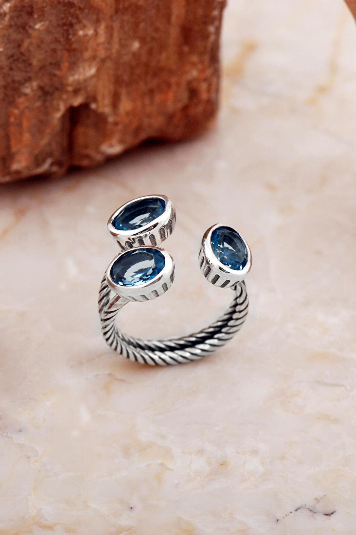 Akuamarin Taşlı El Sarması Üç Başlı Gümüş Yüzük 5821