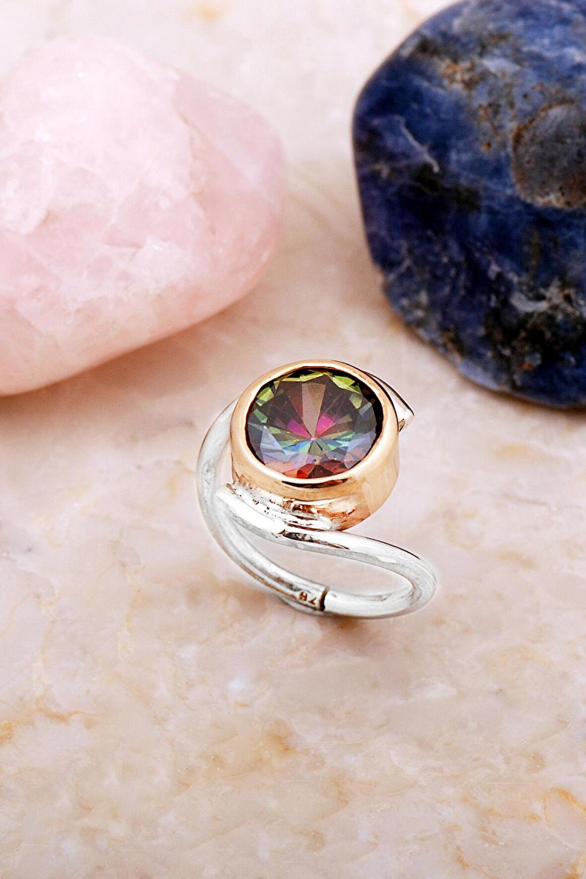 Mistik Topaz Taşlı Tasarım Gümüş Yüzük 5920