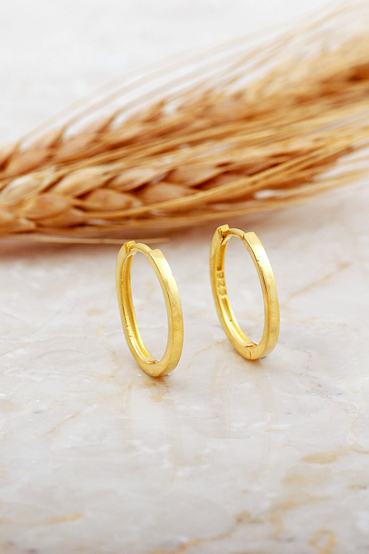 19 Mm Taşsız Altın Kaplama Gümüş Halka Küpe 7144