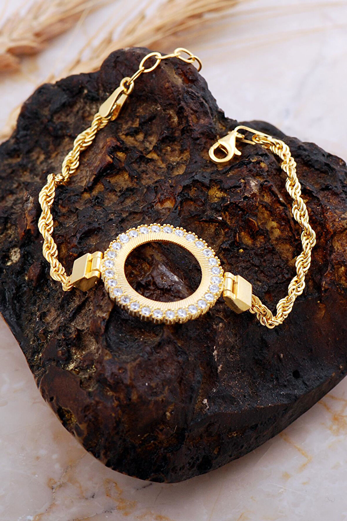 Çeyrek Çerçeveli Taşlı Halat Zincir Altın Kaplama Gümüş Bileklik 4723